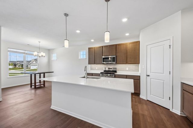 5002 Red Rock Lane, Schererville, IN 46375