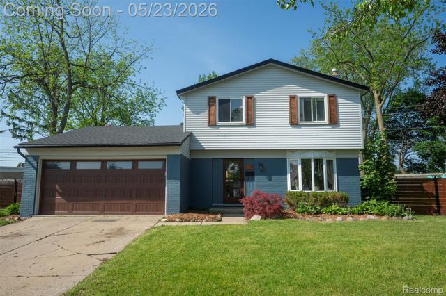 530 Sheffield Drive, Madison Heights, MI 48071