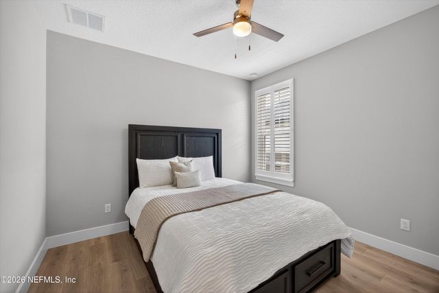 914 OAKLAND HILLS Avenue, Middleburg, FL 32068