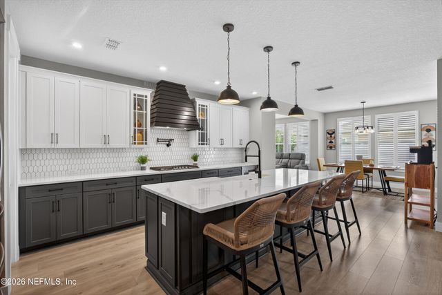914 OAKLAND HILLS Avenue, Middleburg, FL 32068