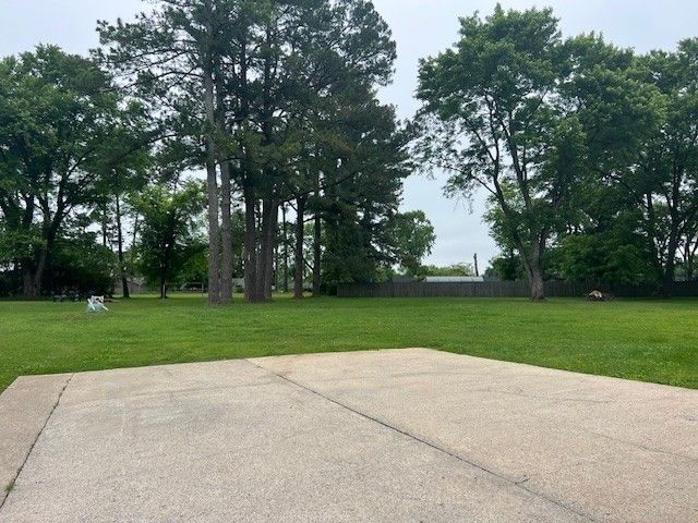 117 Gates Dr, Hendersonville, TN 37075