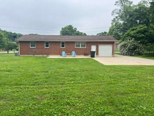 117 Gates Dr, Hendersonville, TN 37075