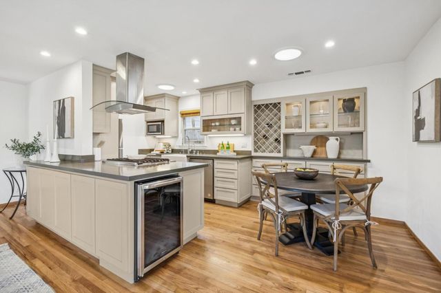 1435 47th Avenue, Capitola, CA 95010