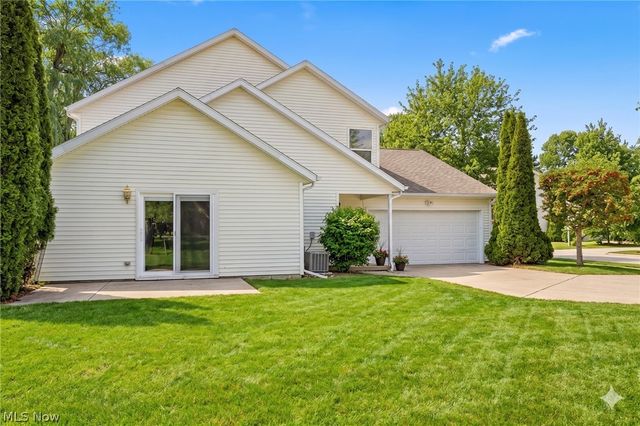 5201 Cline Road A, Brimfield, OH 44240