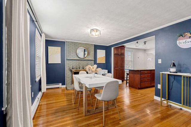 17 Ellington Road, Tewksbury, MA 01876