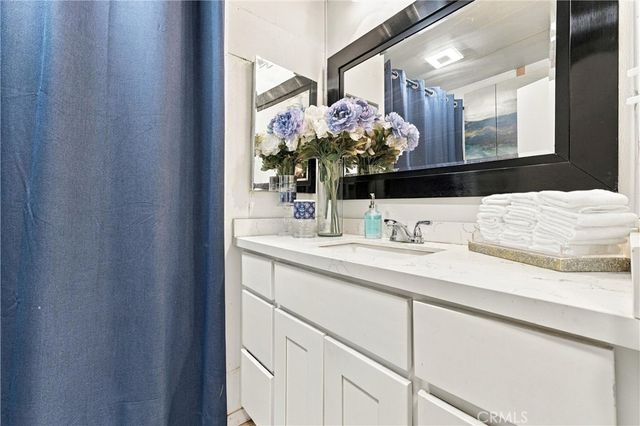 3050 W Ball Road 10, Anaheim, CA 92804