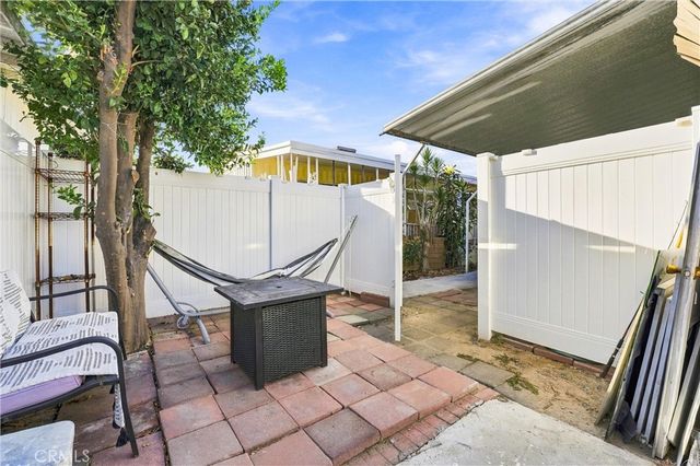 3050 W Ball Road 10, Anaheim, CA 92804