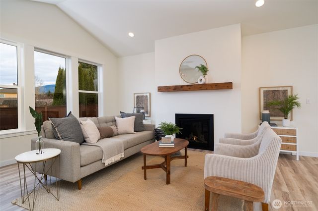 619 Legacy Way, Sedro Woolley, WA 98284