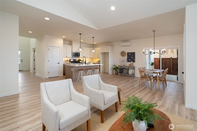 619 Legacy Way, Sedro Woolley, WA 98284