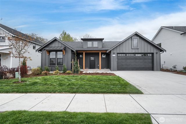 619 Legacy Way, Sedro Woolley, WA 98284