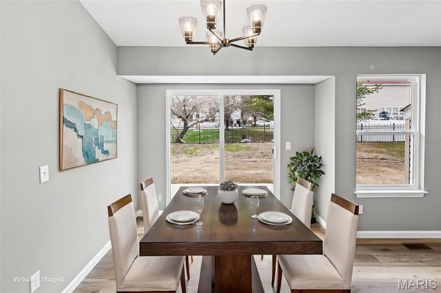 1737 Old Park Lane, Swansea, IL 62226