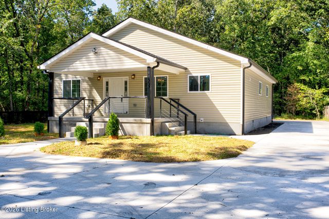 569 Pitts Point Rd, Shepherdsville, KY 40165