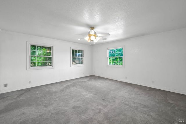 6726 Pleasants Valley Rd, Vacaville, CA 95688