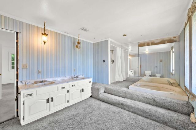 6726 Pleasants Valley Rd, Vacaville, CA 95688