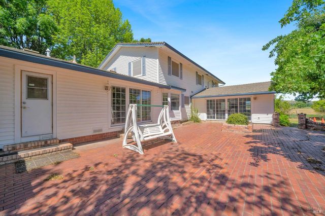 6726 Pleasants Valley Rd, Vacaville, CA 95688