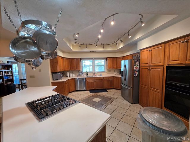 7313 Lakeside Court, Montgomery, AL 36117