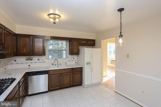 3229 RAMBLEWOOD RD, Ellicott City, MD 21042