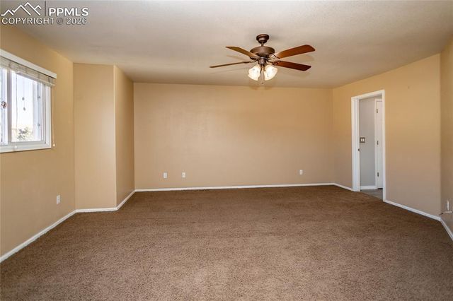 286 Luxury Lane, Colorado Springs, CO 80921