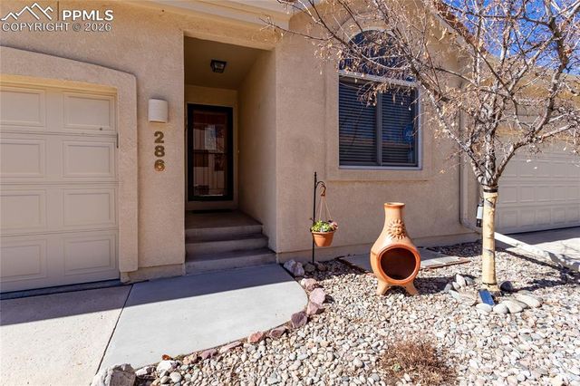 286 Luxury Lane, Colorado Springs, CO 80921