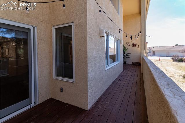 286 Luxury Lane, Colorado Springs, CO 80921