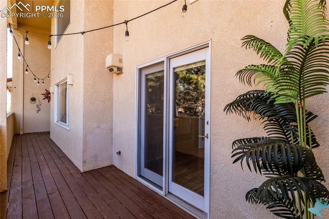 286 Luxury Lane, Colorado Springs, CO 80921