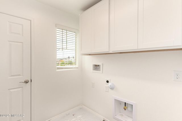 776 W Paseo La Azanca, Sahuarita, AZ 85629