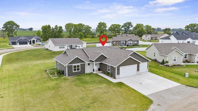 1777 LOYAL DRIVE, Neenah, WI 54956