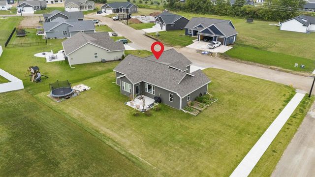 1777 LOYAL DRIVE, Neenah, WI 54956