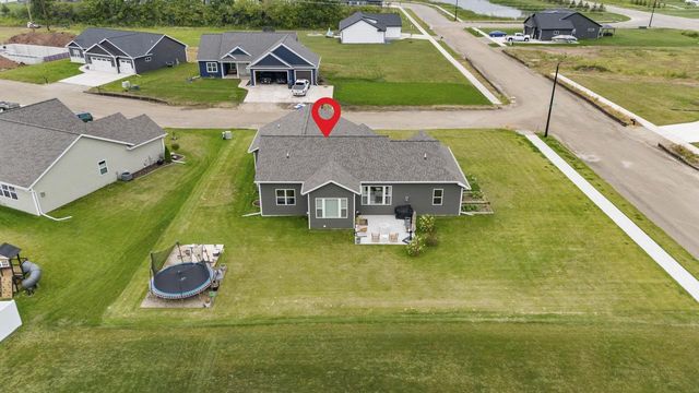 1777 LOYAL DRIVE, Neenah, WI 54956
