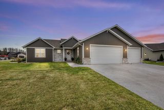 1777 LOYAL DRIVE, Neenah, WI 54956