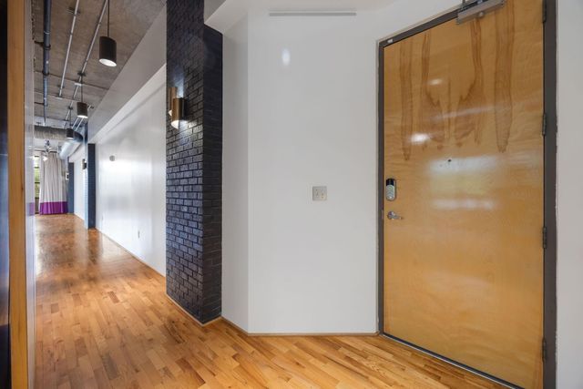 505 Bastrop Street 201, Houston, TX 77003