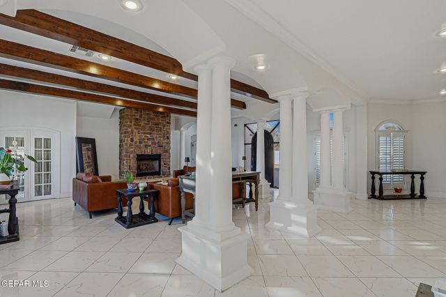 800 SMOKEY RIDGE Court, El Paso, TX 79932