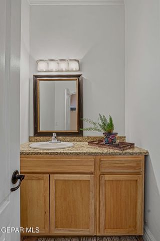 800 SMOKEY RIDGE Court, El Paso, TX 79932