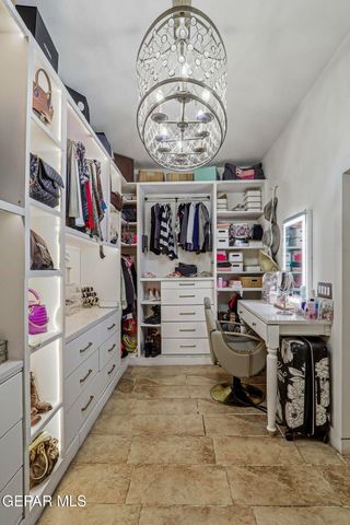 800 SMOKEY RIDGE Court, El Paso, TX 79932