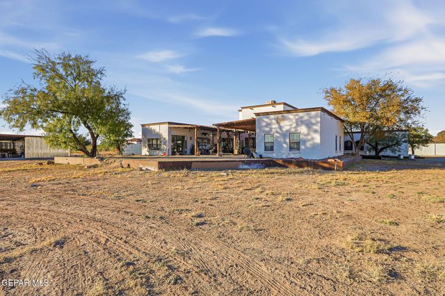 800 SMOKEY RIDGE Court, El Paso, TX 79932