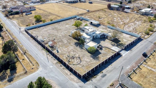 800 SMOKEY RIDGE Court, El Paso, TX 79932