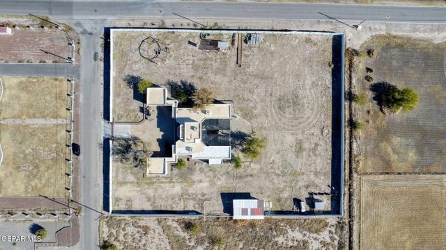 800 SMOKEY RIDGE Court, El Paso, TX 79932