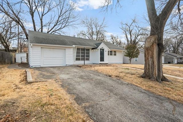 817 N 82nd Street, Kansas City, KS 66112