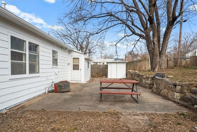 817 N 82nd Street, Kansas City, KS 66112