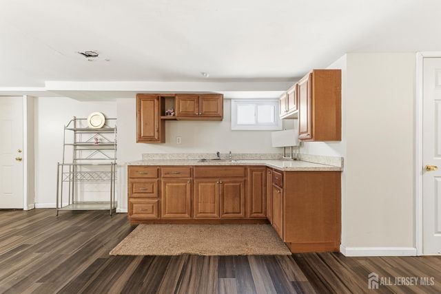 219 Plainfield Road, Edison, NJ 08820