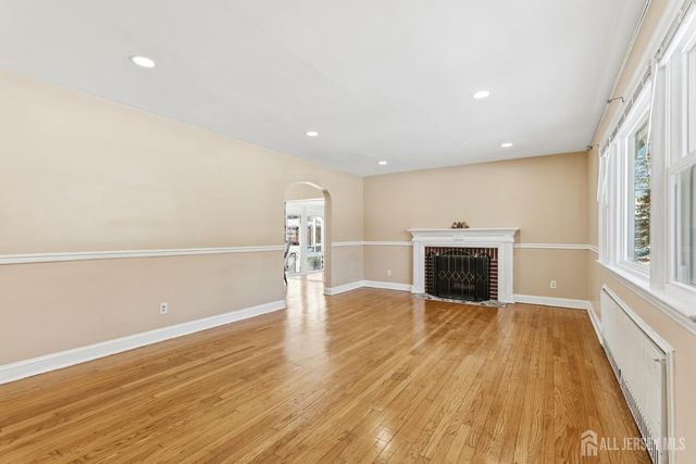 219 Plainfield Road, Edison, NJ 08820