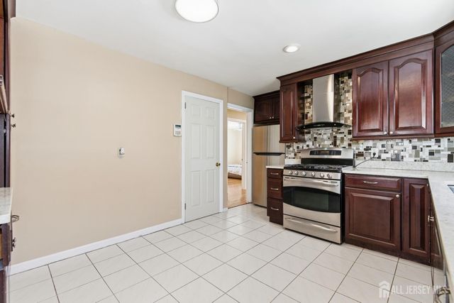 219 Plainfield Road, Edison, NJ 08820