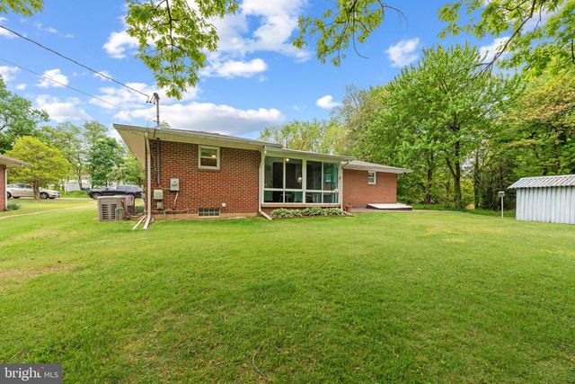 618 FAIRMOUNT RD, Linthicum Heights, MD 21090