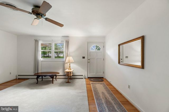 618 FAIRMOUNT RD, Linthicum Heights, MD 21090
