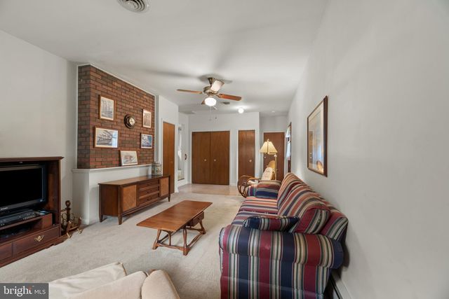 618 FAIRMOUNT RD, Linthicum Heights, MD 21090