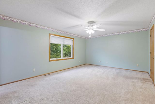 9119 Nantwick Ridge, Brooklyn Park, MN 55443