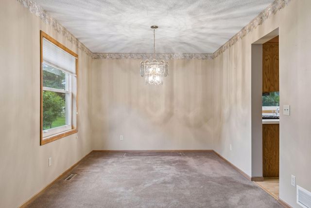 9119 Nantwick Ridge, Brooklyn Park, MN 55443