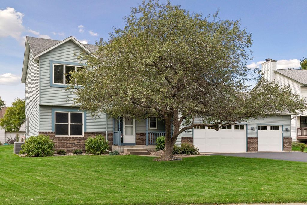 9119 Nantwick Ridge, Brooklyn Park, MN 55443 — photo 3