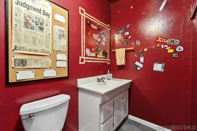 1890 Calmin Dr, Fallbrook, CA 92028