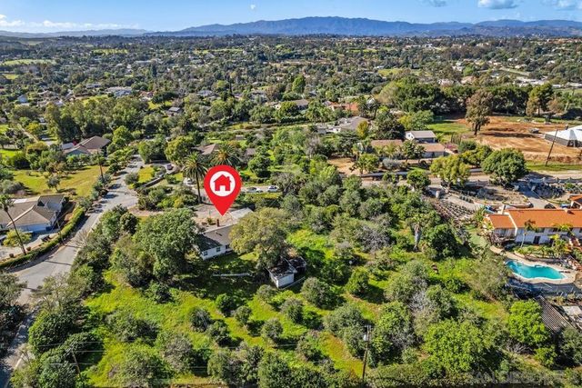 1890 Calmin Dr, Fallbrook, CA 92028